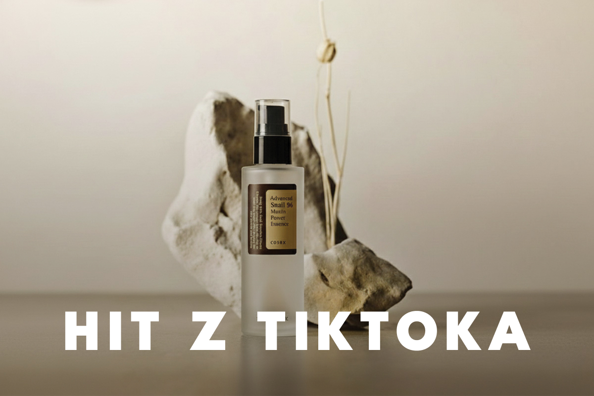 Hit z TikToka – nawilżająca esencja ze śluzu ślimaka COSRX