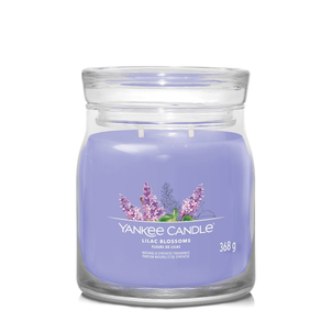 Yankee Candle Signature Świeca w Średnim Słoiku z Dwoma Knotami Lilac Blossoms Yankee Candle Signature Świeca w Średnim Słoiku z Dwoma Knotami Lilac Blossoms