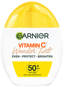 Garnier Vitamin C Wonder Tint Lekki Fluid do Twarzy z Filtrem SPF50+ Light 40ml