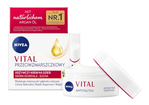 NIVEA Vital Przeciwzmarszczkowy Krem Odżywczy na Dzień SPF15 50ml